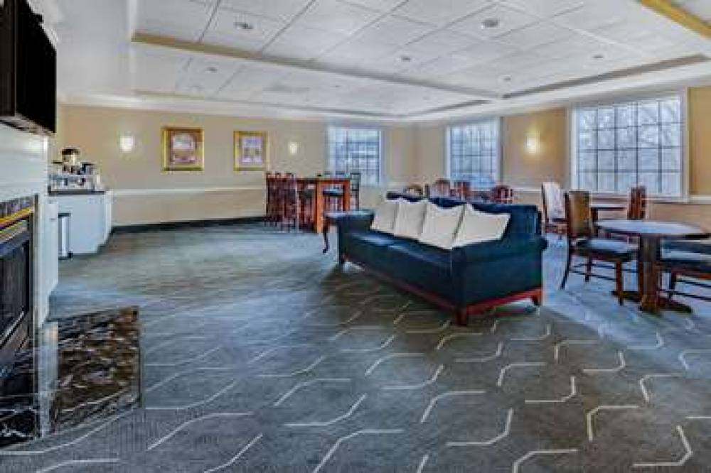 Days Inn By Wyndham Altavista 9