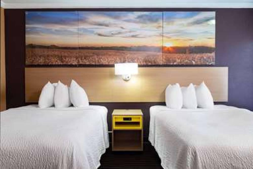 Days Inn By Wyndham Anderson IN 7
