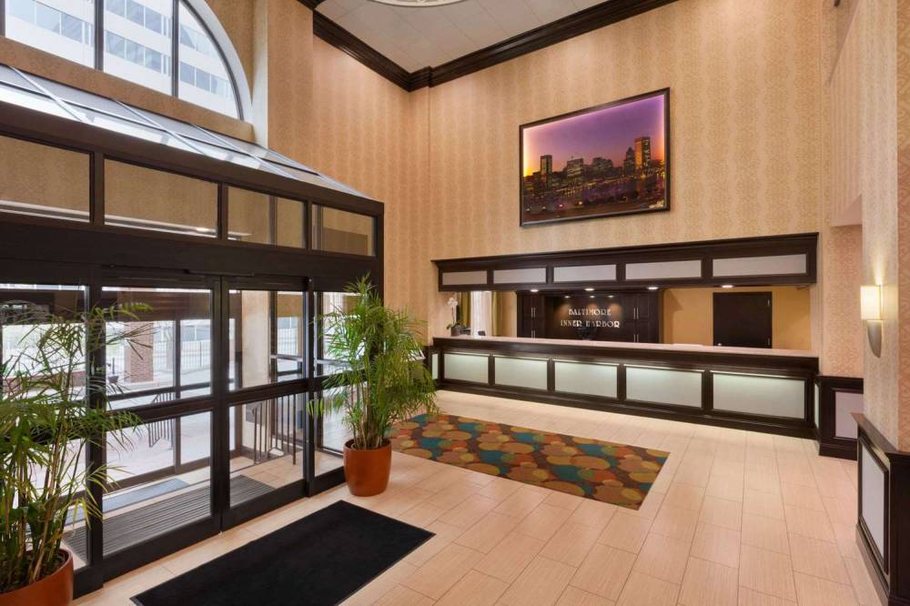 Days Inn By Wyndham, Baltimore Inner Harbor 7