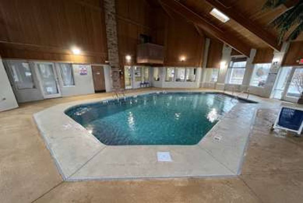 DAYS INN BY WYNDHAM BATAVIA OH 4