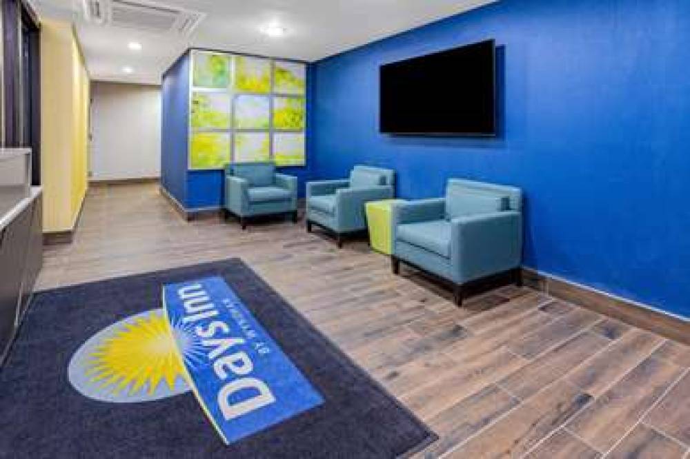 DAYS INN BY WYNDHAM BRONX NEAR BOTA 10