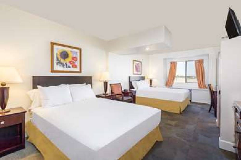 DAYS INN BY WYNDHAM CAMP VERDE ARIZ 8