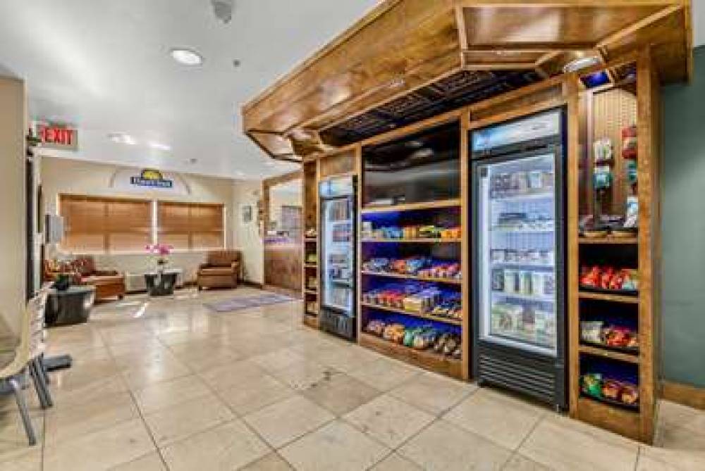 DAYS INN BY WYNDHAM CAMP VERDE ARIZ 3