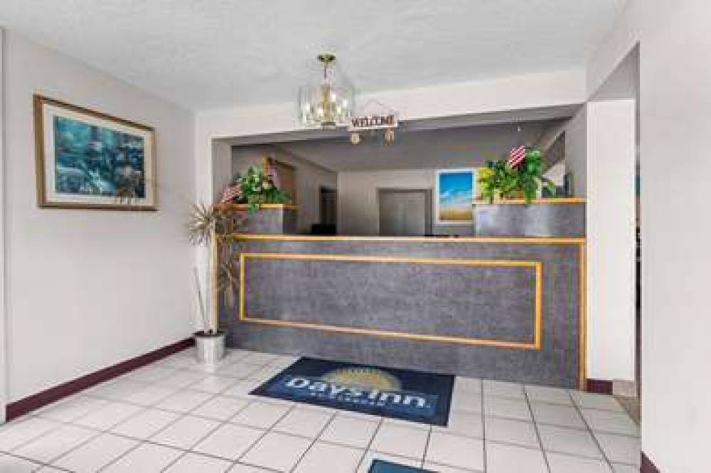 DAYS INN BY WYNDHAM CLAYTON 9