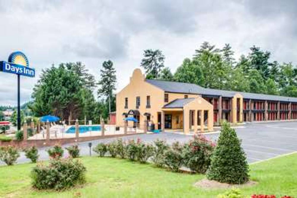 Days Inn By Wyndham Columbus Tryon