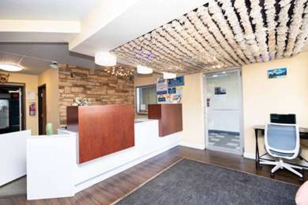 Days Inn By Wyndham Dayton Huber Heights Northeast 2