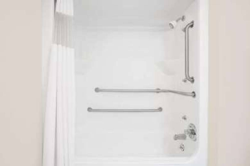 Days Inn By Wyndham Eufaula AL 8