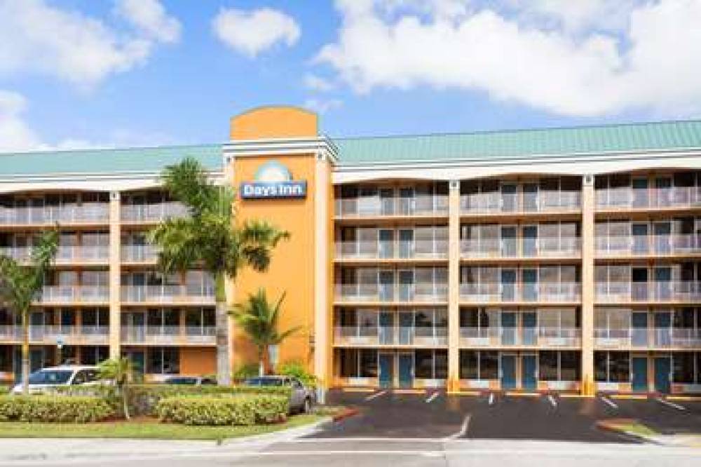 Days Inn By Wyndham Fort Lauderdale-Oakland Park Airport N 1