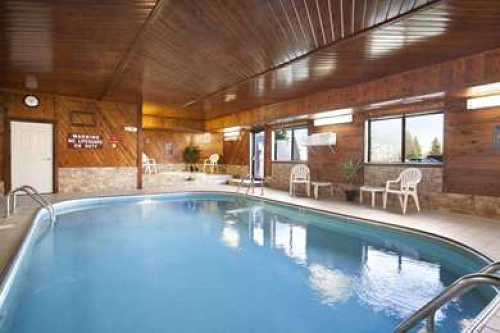 Days Inn By Wyndham Grand Forks Columbia Mall 4