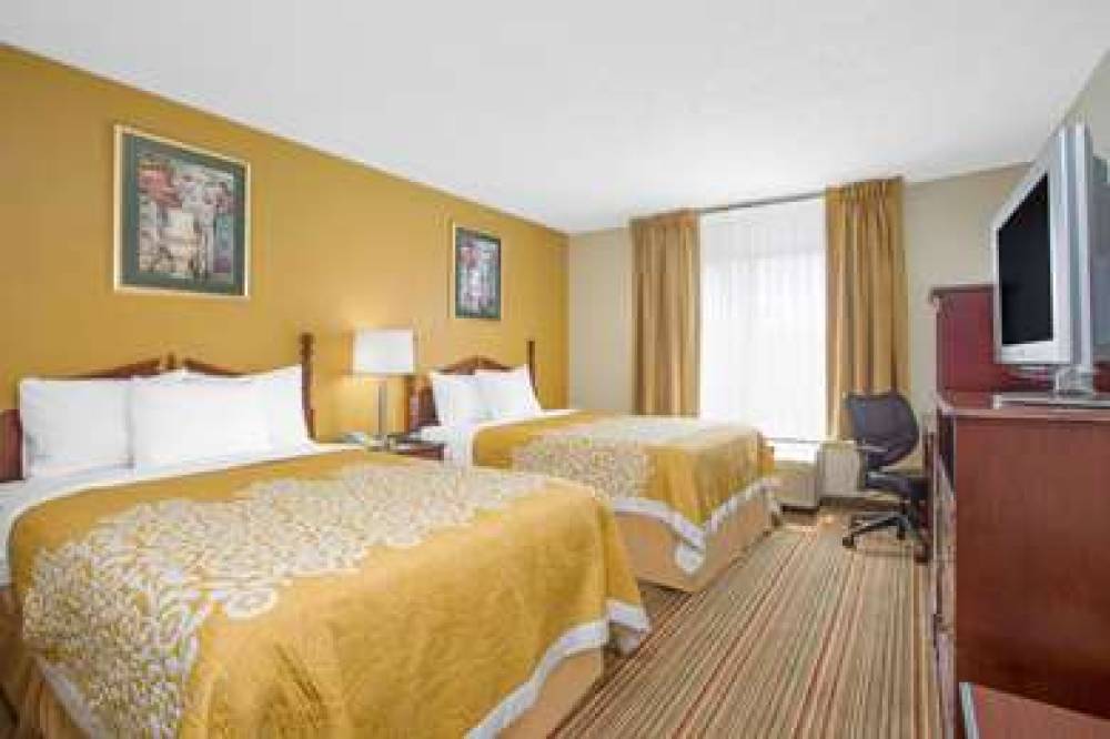 Days Inn By Wyndham Greenville 9