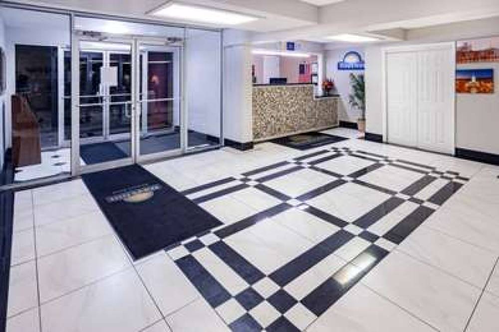 DAYS INN BY WYNDHAM HARTSFIELD JACK 5