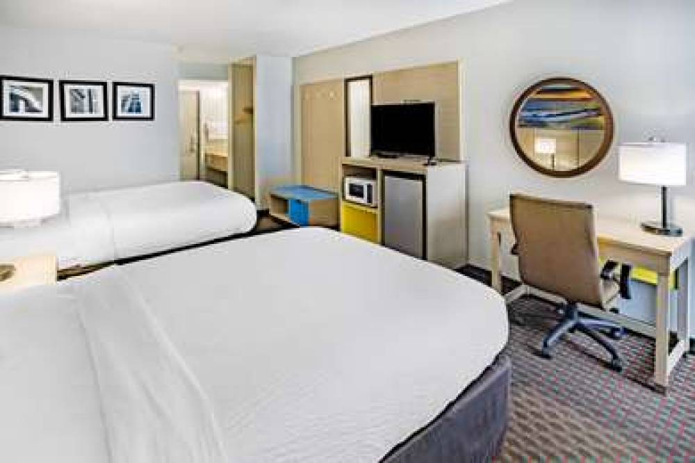 DAYS INN BY WYNDHAM HARTSFIELD JACK 10