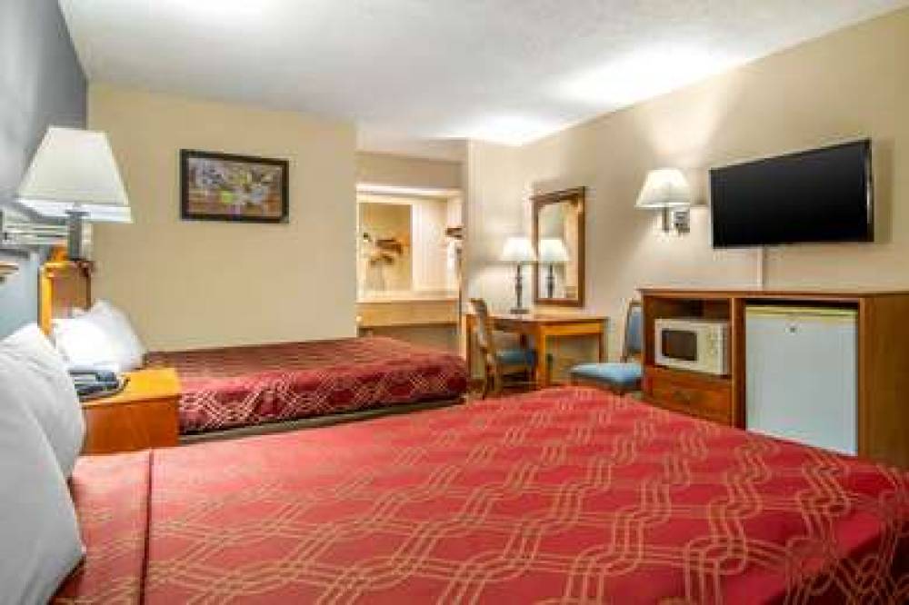 DAYS INN BY WYNDHAM HELEN 3