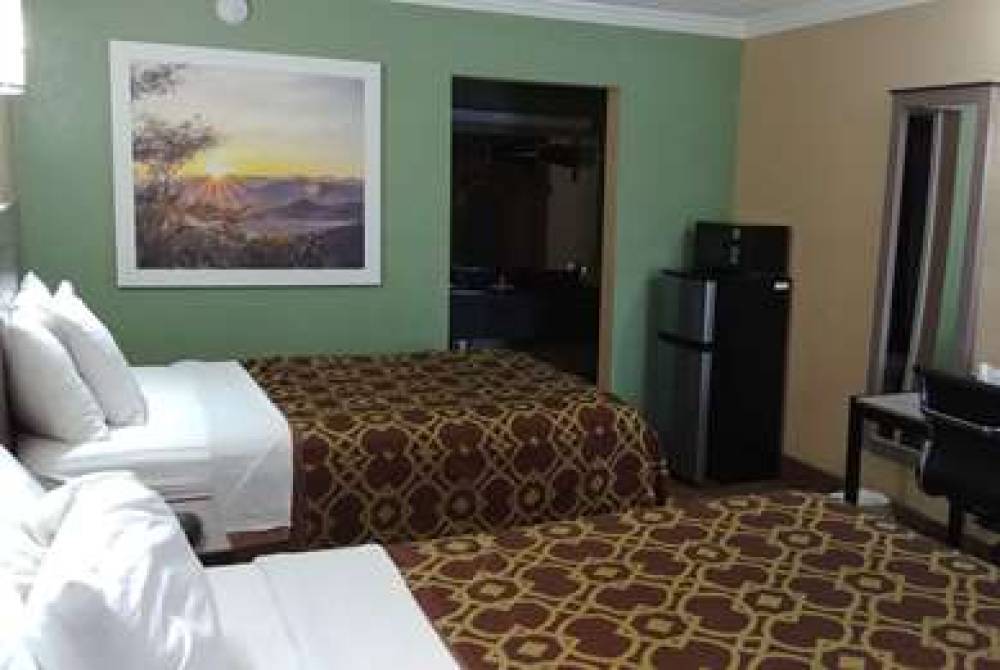 Days Inn By Wyndham Houston East 6