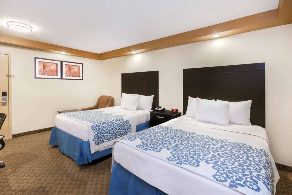 Days Inn By Wyndham Iselin / Woodbridge 7