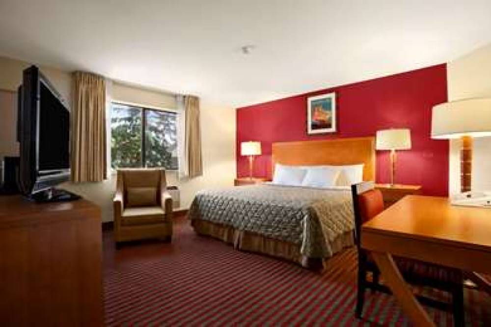 Days Inn By Wyndham Kent 84th Ave 7