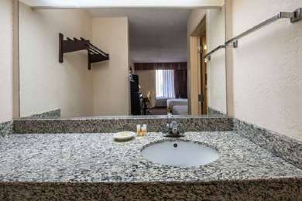 DAYS INN BY WYNDHAM, KILLEEN FORT H 8