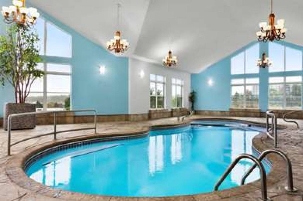 DAYS INN BY WYNDHAM KINGSTON 4
