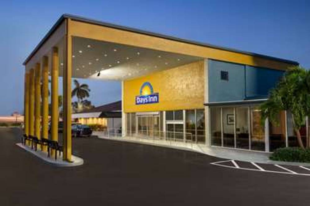 Days Inn By Wyndham Miami International Airport 4