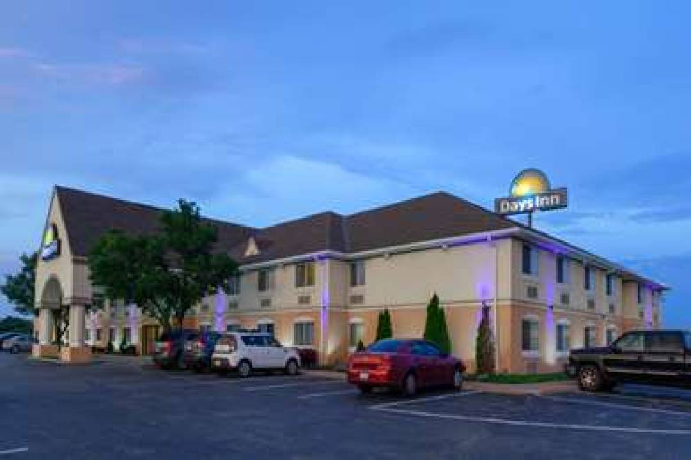 Days Inn By Wyndham Milan Sandusky South