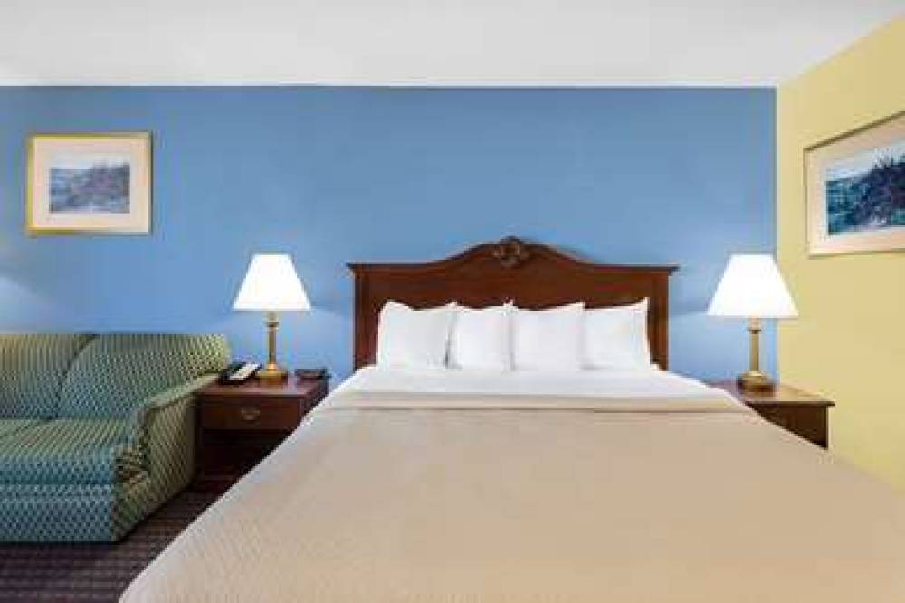 DAYS INN BY WYNDHAM MOCKSVILLE 8