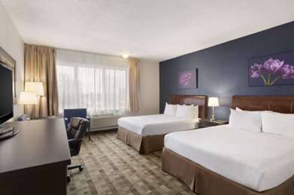 DAYS INN & CONFERENCE CENTRE BY WYN 7