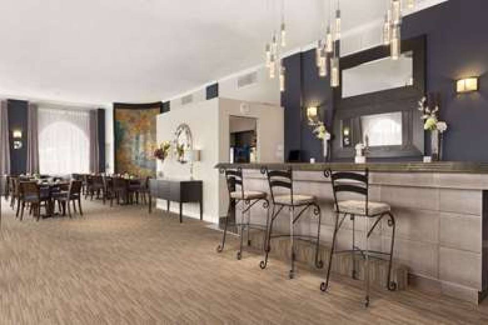 DAYS INN & CONFERENCE CENTRE BY WYN 4
