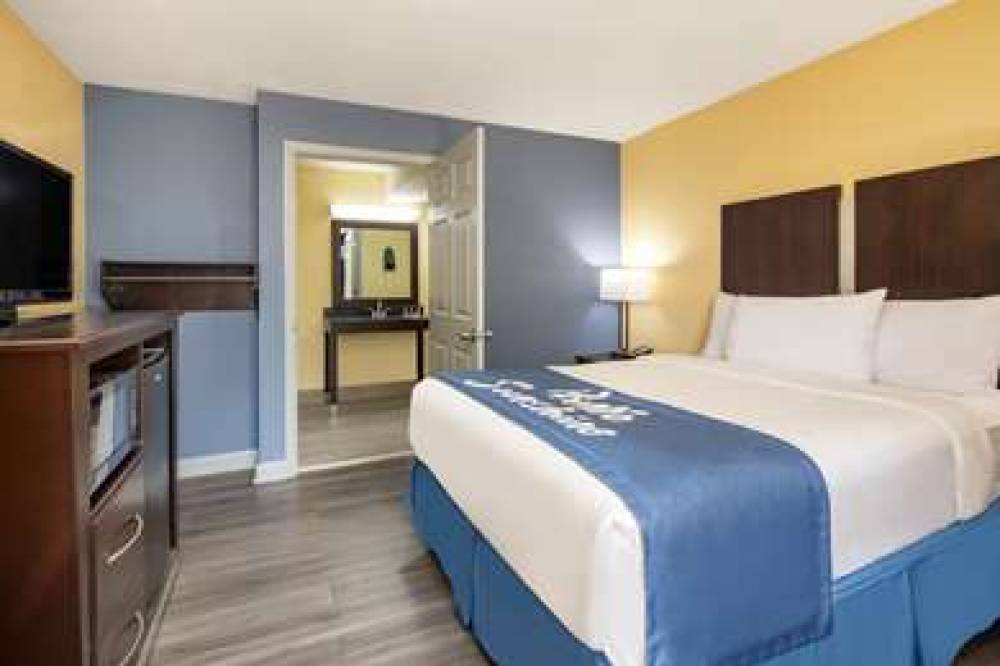 Days Inn By Wyndham Muscle Shoals Florence 5
