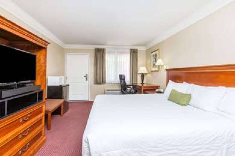 Days Inn By Wyndham Near City Of Hope 2