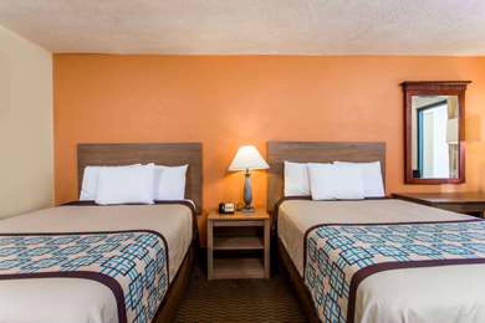 DAYS INN BY WYNDHAM NORFOLK AI 5