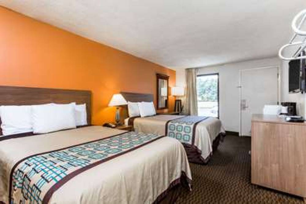 DAYS INN BY WYNDHAM NORFOLK AI 7
