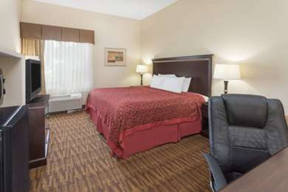 DAYS INN BY WYNDHAM NORTH MOBILE 4