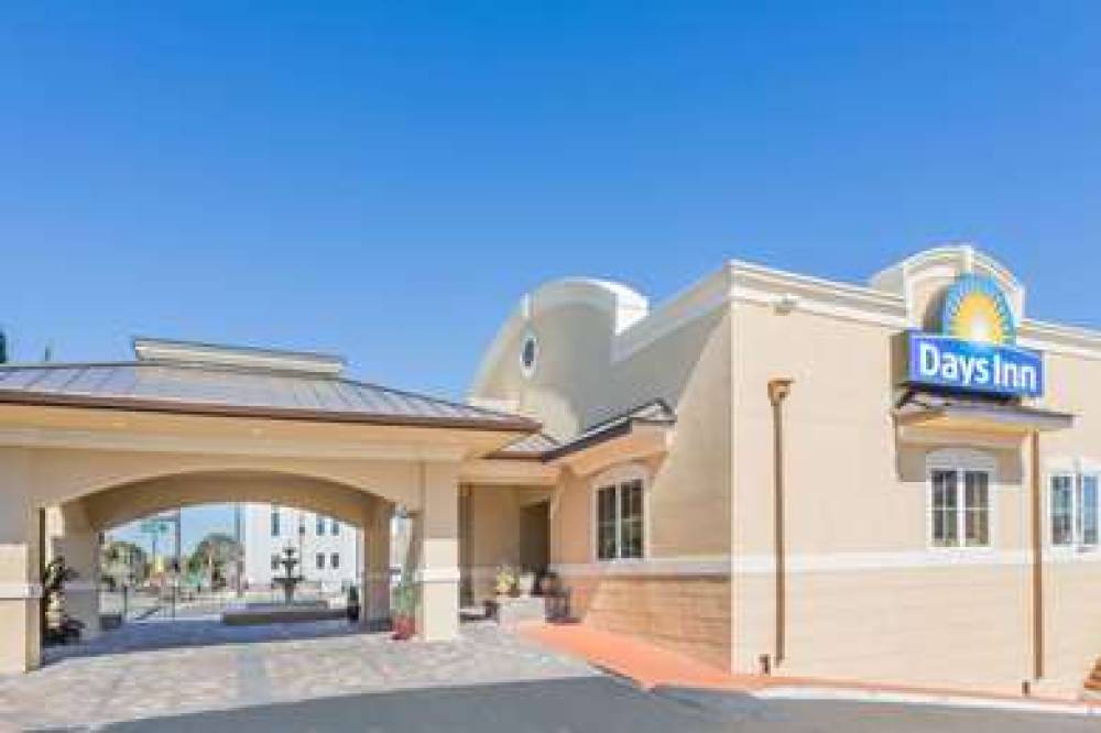 Days Inn By Wyndham Pensacola - Historic Downtown 1