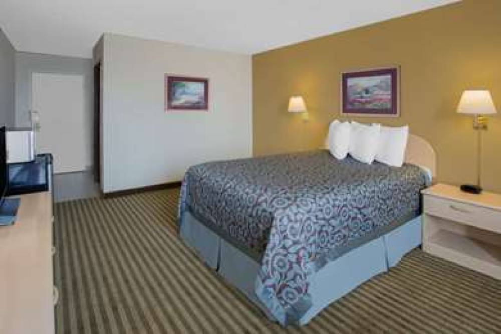 Days Inn By Wyndham Princeton 10