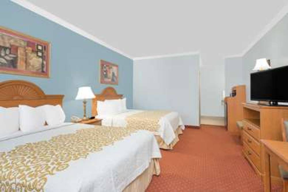 Days Inn By Wyndham Robstown 10