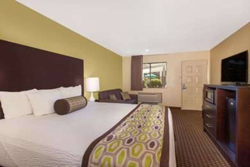 Days Inn By Wyndham San Jose Airport 4