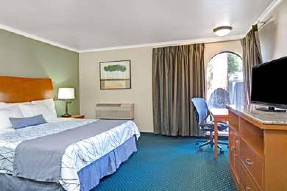 Days Inn By Wyndham San Jose 8