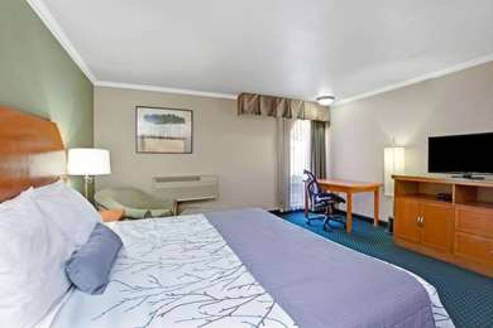 Days Inn By Wyndham San Jose 10
