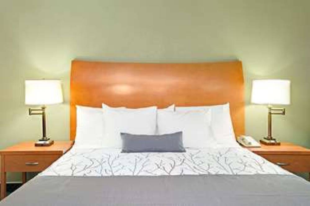 Days Inn By Wyndham San Jose 7