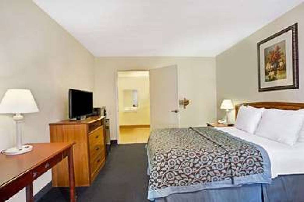 Days Inn By Wyndham St. Augustine West 10
