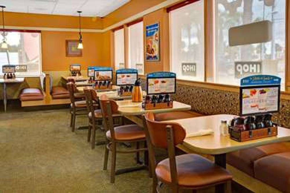 Days Inn By Wyndham St. Augustine West 7