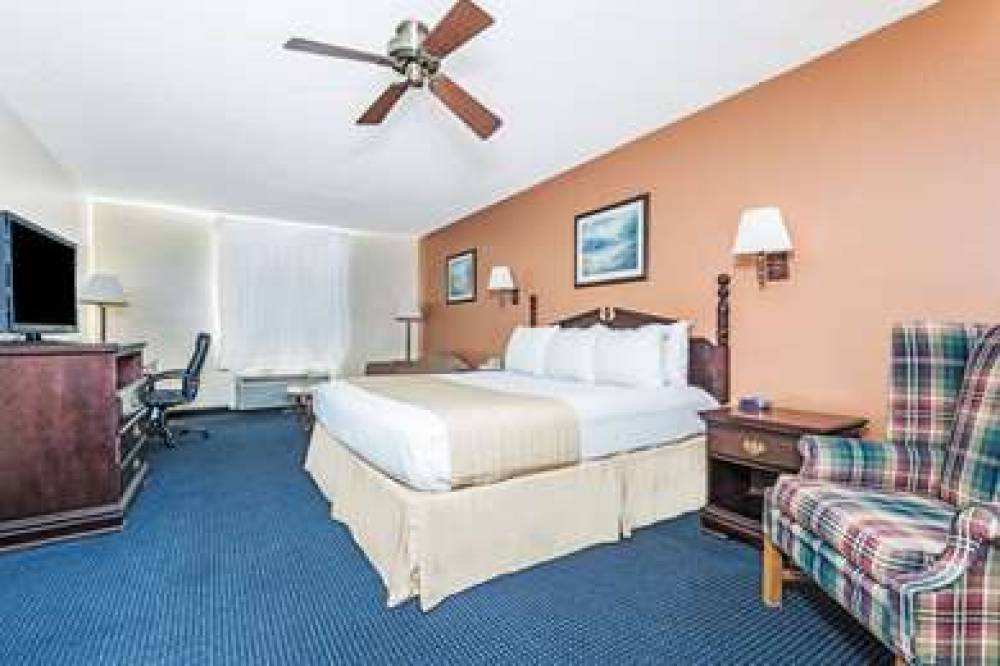 Days Inn By Wyndham Troy 4