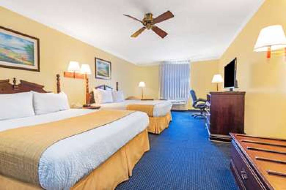 Days Inn By Wyndham Troy 2