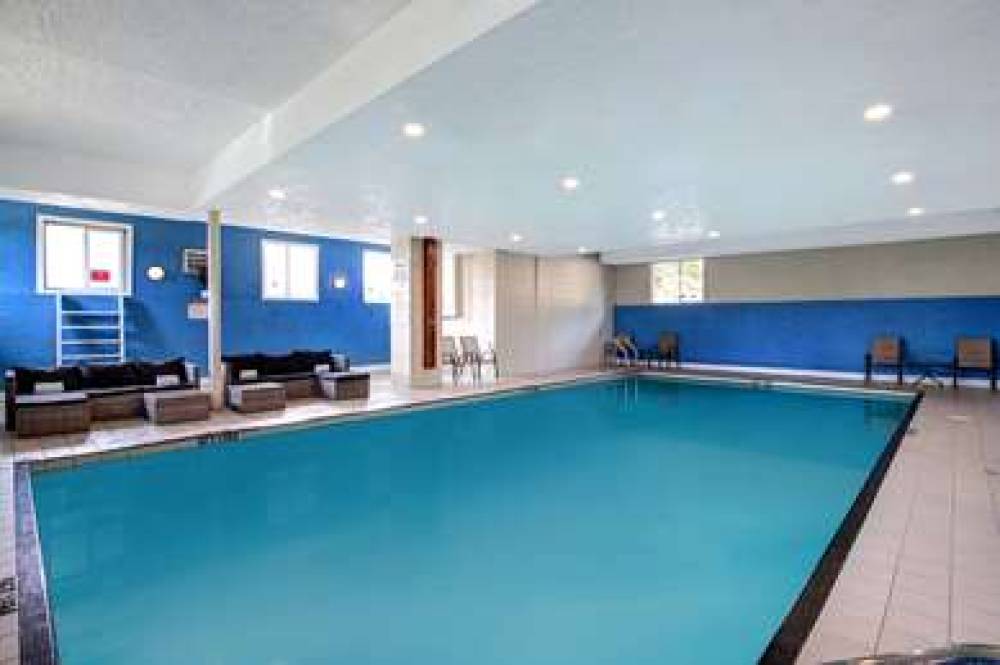 DAYS INN BY WYNDHAM, VICTORIA UPTOW 10