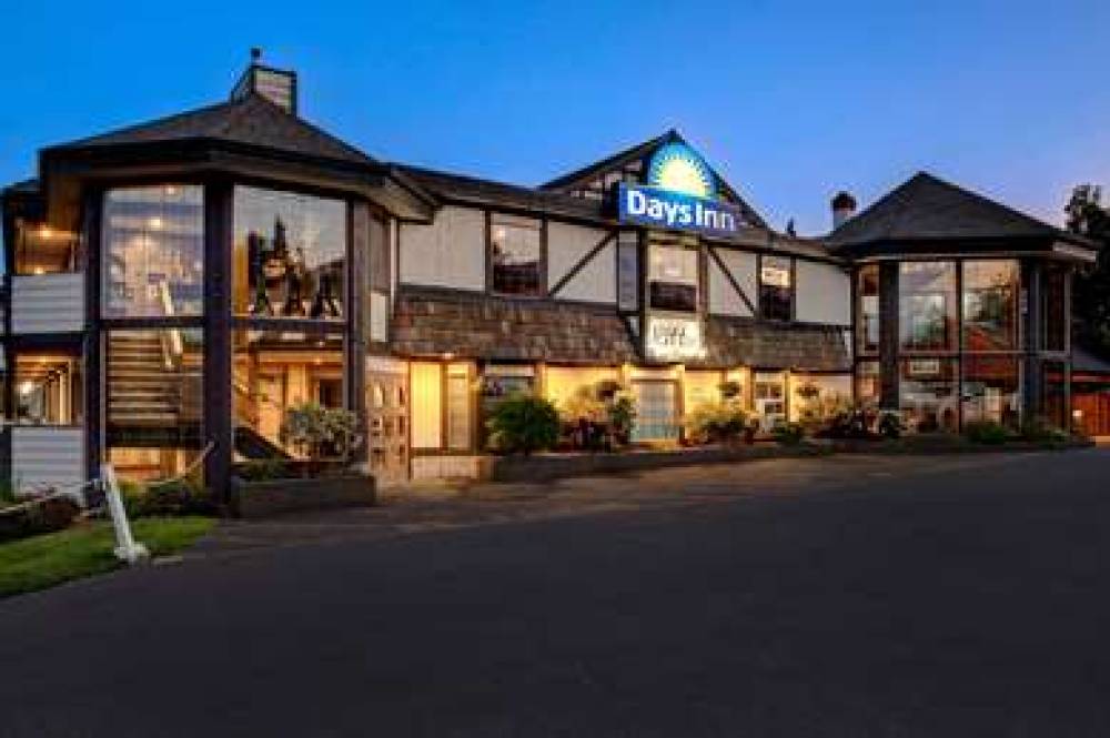 DAYS INN BY WYNDHAM, VICTORIA UPTOW 4