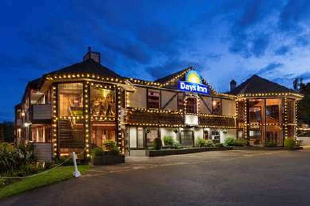 DAYS INN BY WYNDHAM, VICTORIA UPTOW 2