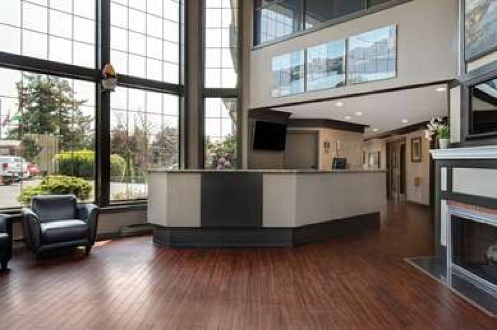 DAYS INN BY WYNDHAM, VICTORIA UPTOW 8