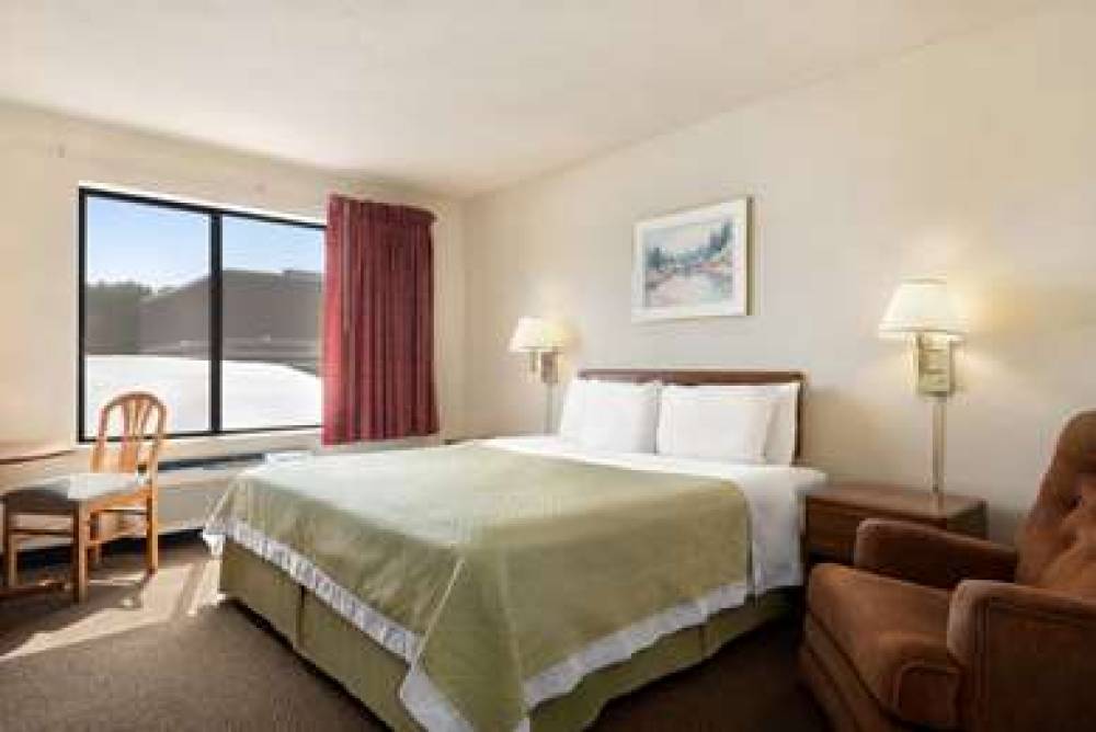Days Inn Eagle River