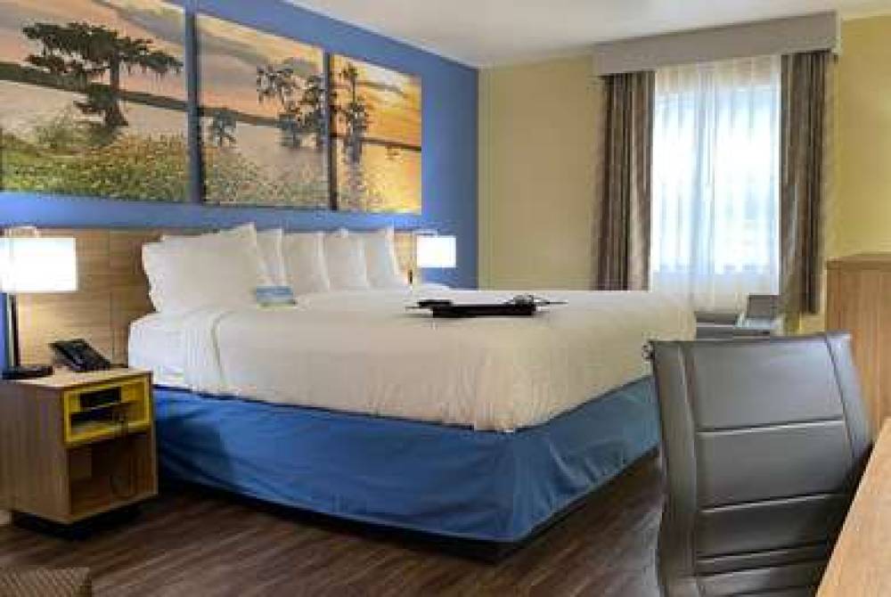 DAYS INN FORDYCE 8