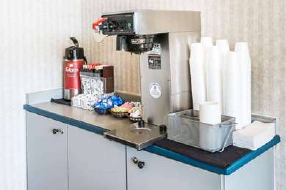 Days Inn Henrietta/Rochester Area 10